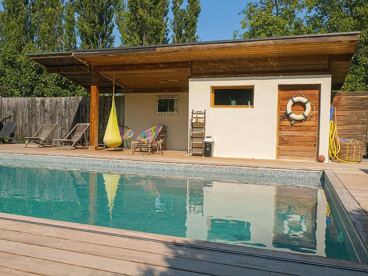 Bed and Breakfast Montjoia Le Thor 0*,